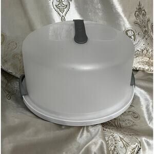Sterilite Cake Saver/Carrier